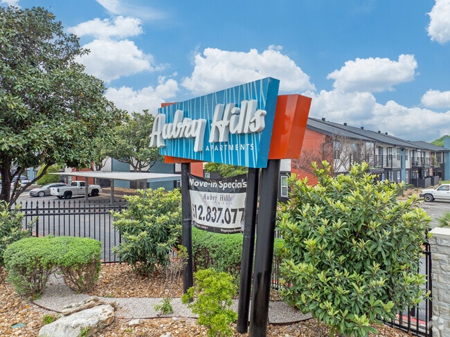 Entrance Sign