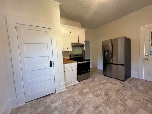 Photo - 2 Bedroom, 1 Bath Home