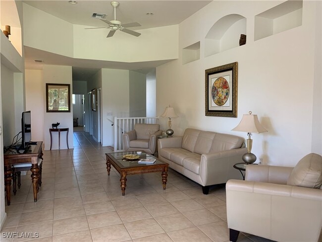 Building Photo - 6839 Ascot Dr Unit 202