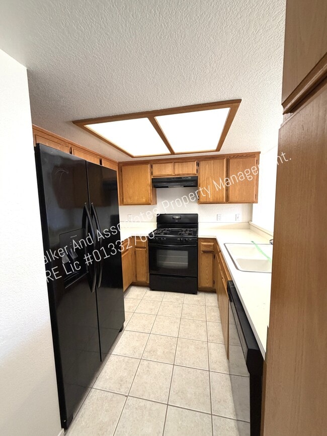 Photo - 170 Goodwin Rd
