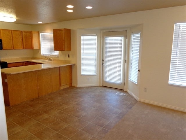 Photo - 358 Stamford Dr