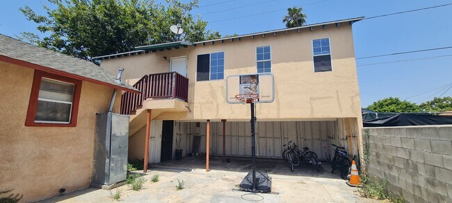 Photo - Los Angeles Apartments Unit 1527 3/4 E 22nd St