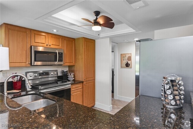 Building Photo - 14790 Eagle Ridge Dr Unit 103 Rental