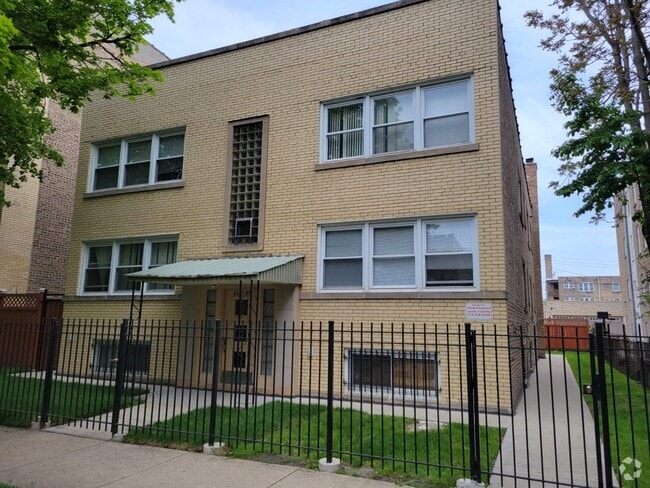 Building Photo - 5645 N Spaulding Ave Unit 1 Rental