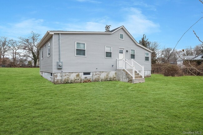 Photo - 364 Dogwood Rd W