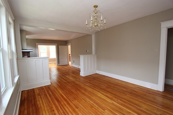 Photo - 6365 Alderson St