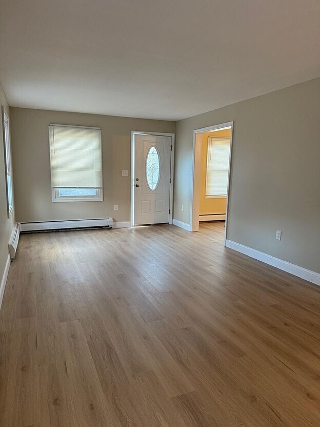 Photo - 343 Kelly Ave