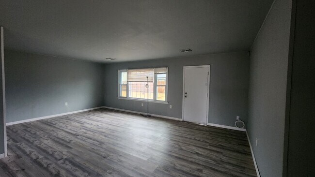 Photo - 20 Sussex Dr