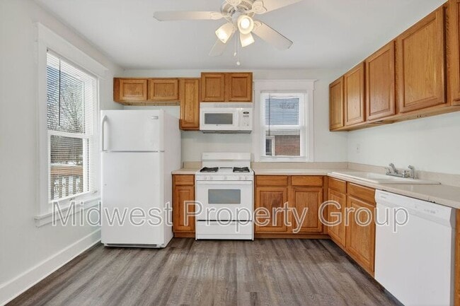 Photo - 8962 Burton Ave