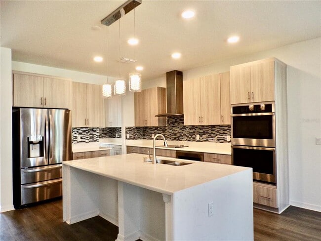 Photo - 33251 Sycamore Leaf Dr