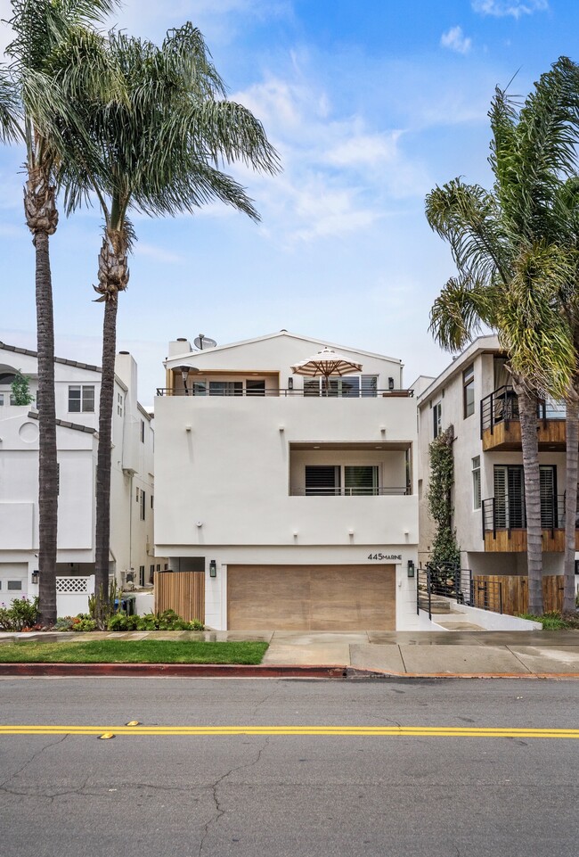 445 Marine Ave
