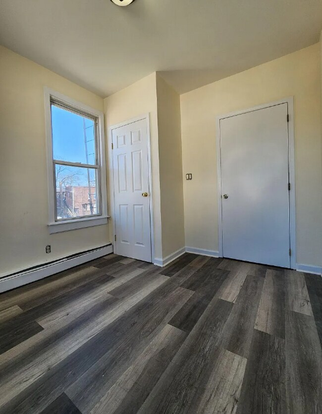 Photo - 431 Madison Ave Unidad 2B