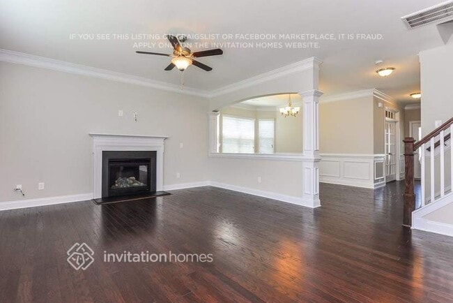 Photo - 907 Middle Ground Ave