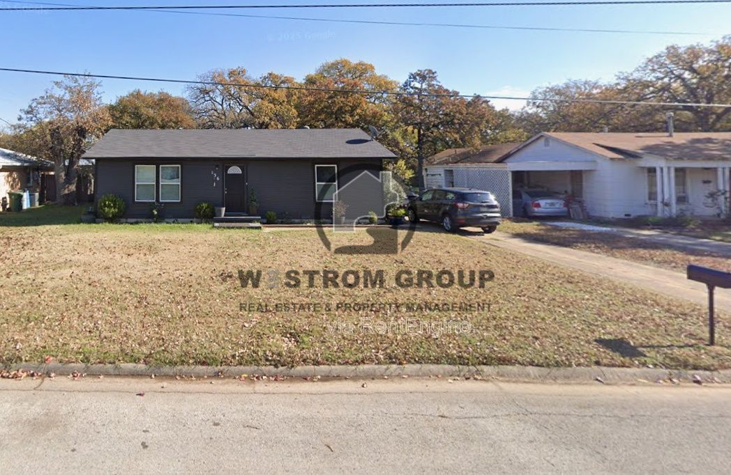 Photo - 136 Arthur Dr