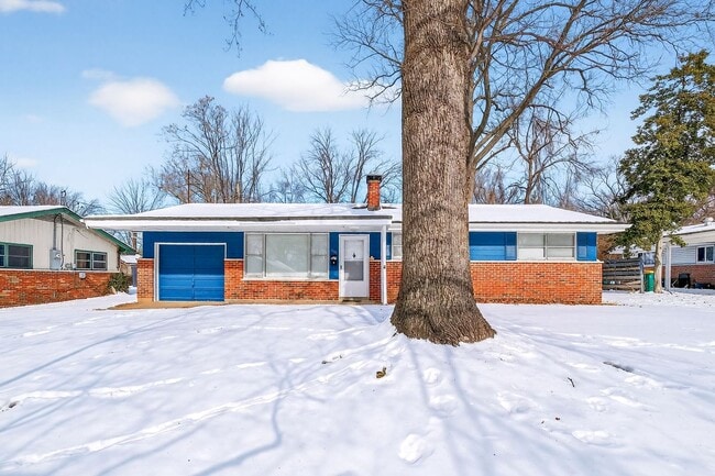 Building Photo - 2321 Noll Dr