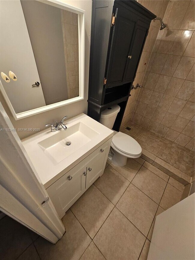 Photo - 9987 Nob Hill Ln