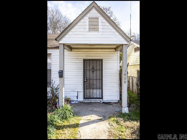 Photo - 1606 Sycamore St