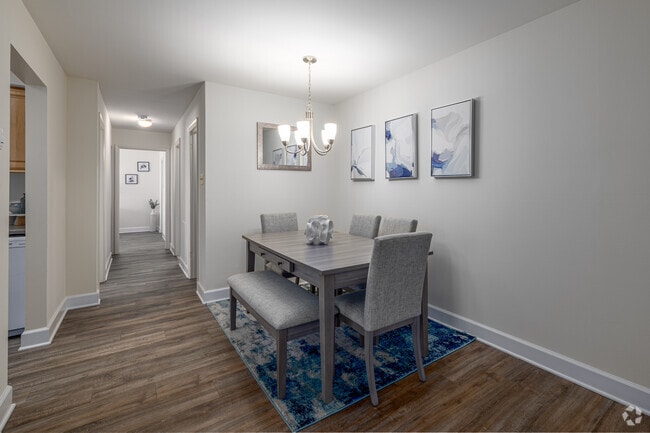 Model 2BR, 2BA - 798SF - Dining Room