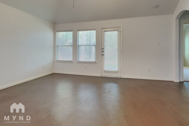 14 E Sage Creek Pl