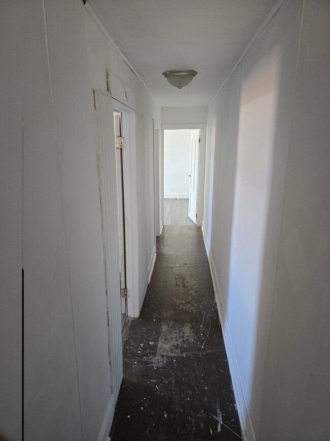 Photo - 206 E Main St Unit Apt 3