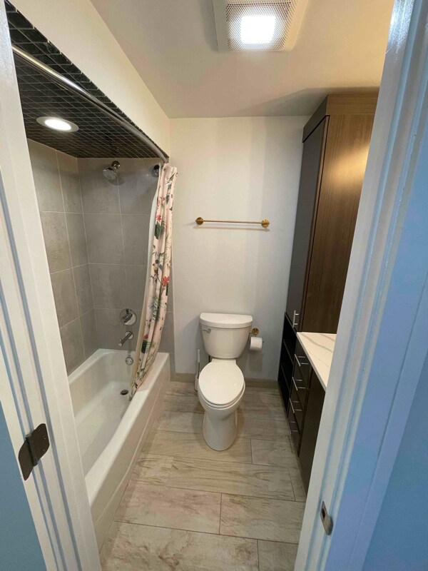 1240 Bradwell Ln Condo Unit B Condo for Rent in Mundelein, IL