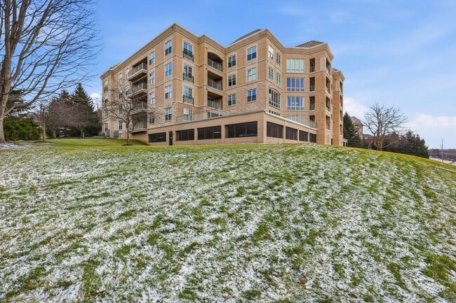 Photo - 5745 Newbank Cir Unidad 202