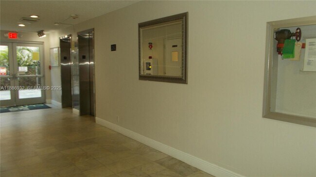 Photo - 3161 S Ocean Dr Unit 505