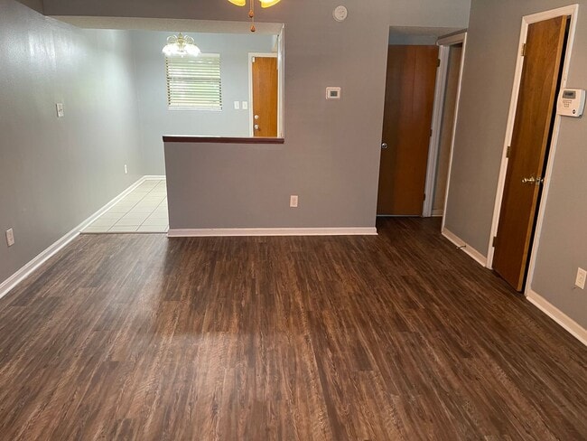 Photo - BOTANY TOWNHOMES Unit 1413 E