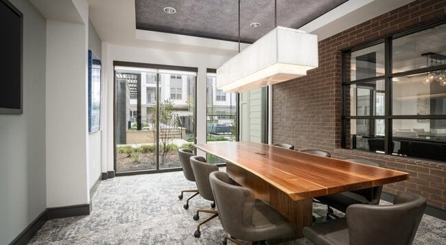 Photo - 16717 Westpark Dr Unit A1