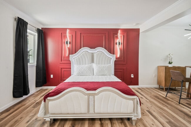 Clair de Lune image - 1222 E Vaile Ave Unit Clair de Lune