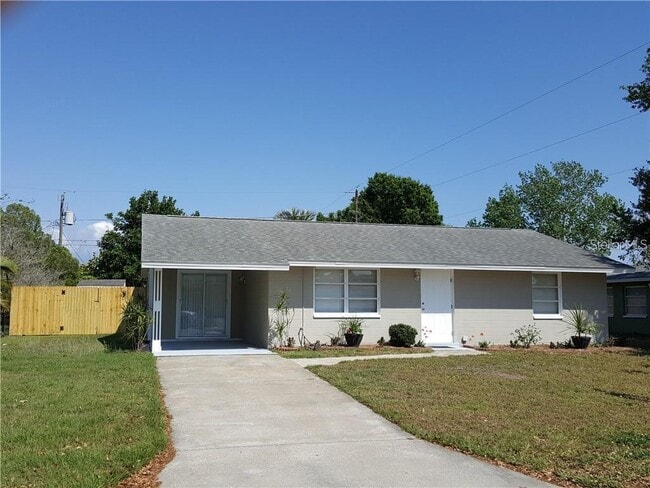 Building Photo - 262 Manor Rd