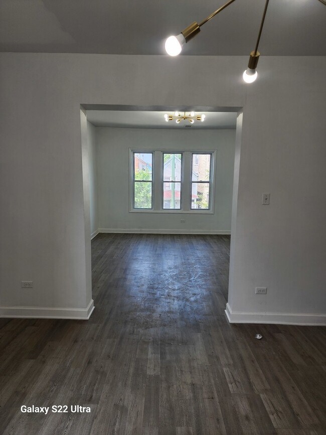 Photo - 8909 S Houston Ave Unidad 1