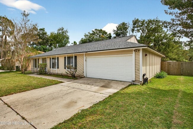 Photo - 4294 Tanglewilde Dr S