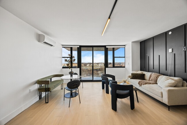 Cosmo440 Luxury Apartments