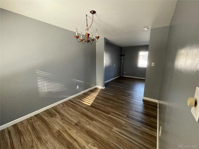 Photo - 2833 S Depew St