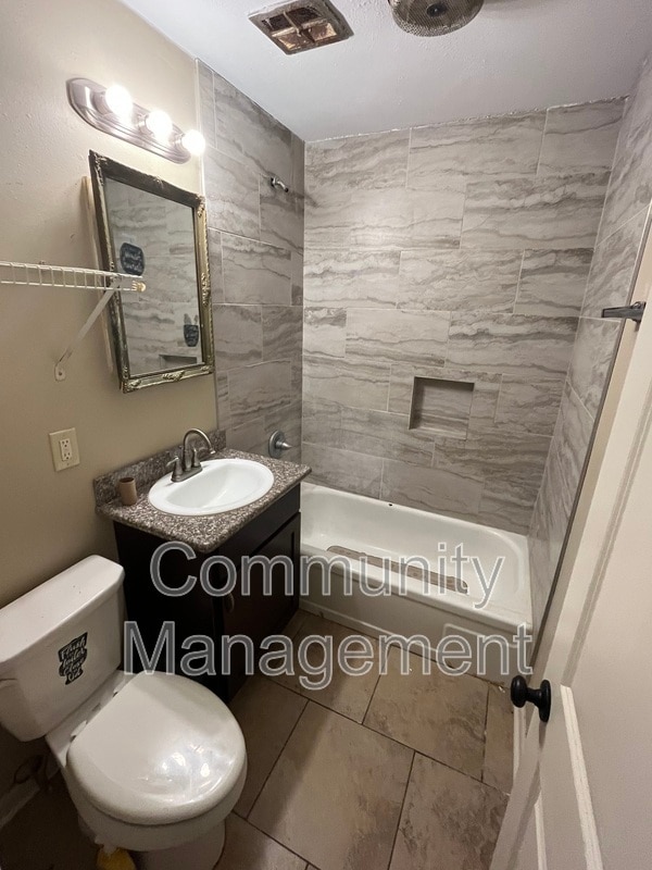 Photo - 16813 Vermillion Dr