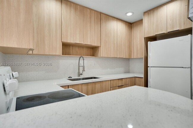 Photo - 8650 SW 67th Ave Unit 1025