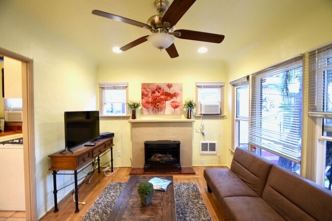Photo - Park Blvd Unit 4639 Park Blvd