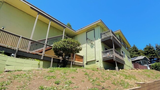 Photo - 1400 Yuba Ave