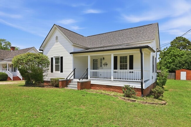 Photo - Renovated 2 Bed 1 Bath Home in Erwin