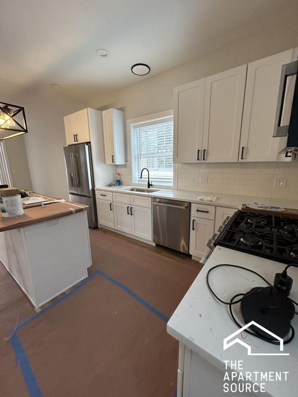 Photo - 858 N Paulina St