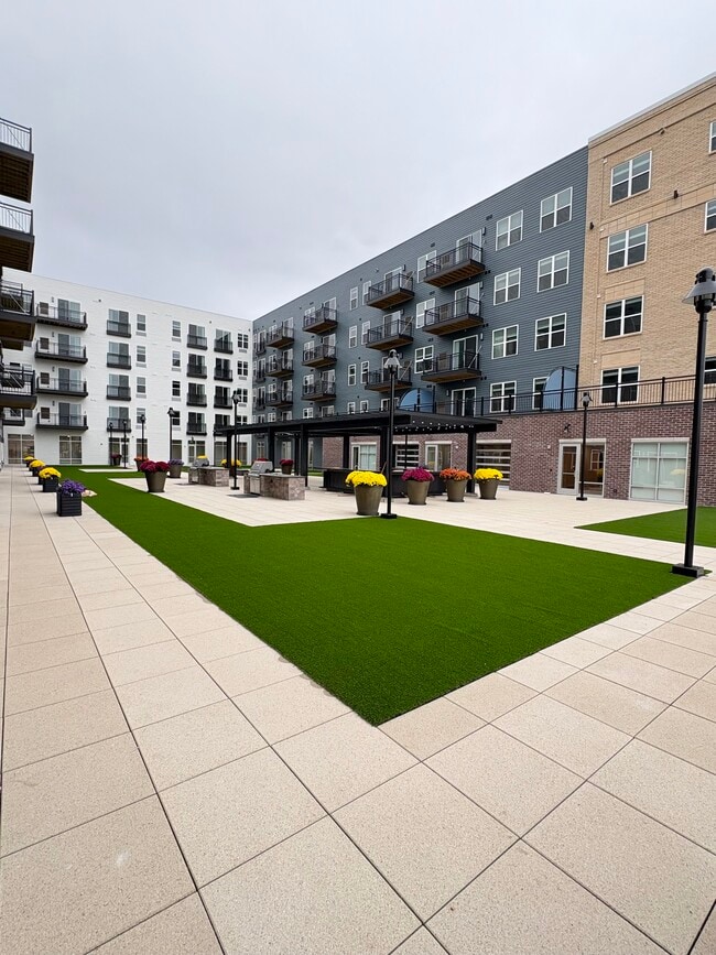 Photo - Foundry on 3rd