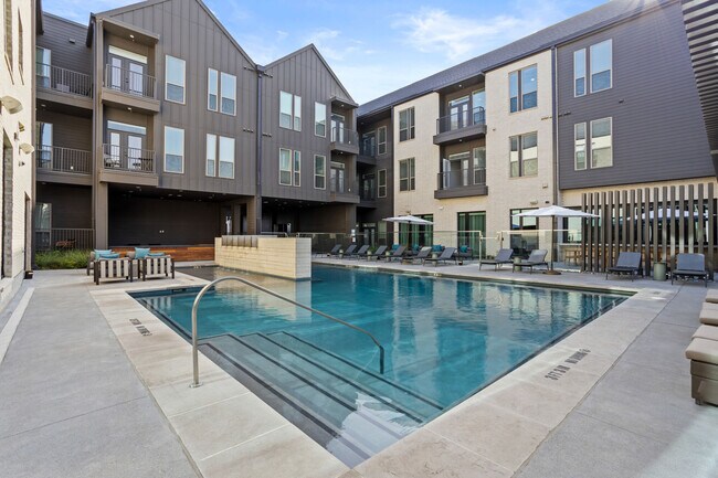 Building Photo - The Annabel at Assembly Park