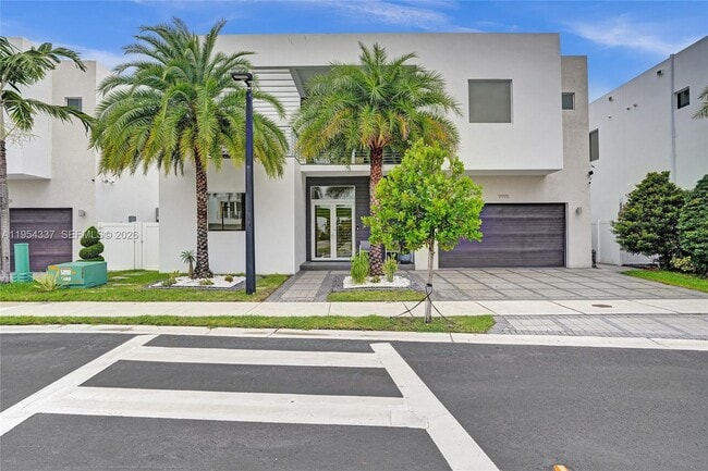 Photo - 9995 NW 75th St