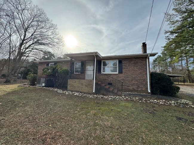 Photo - 2/1 House in Silver Creek on 4 acres- $1,495