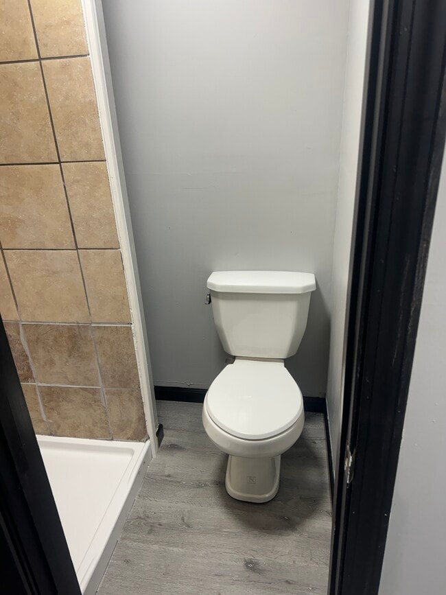 Photo - 409 Clayton St Unit 1