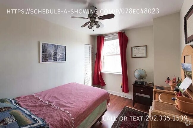 Building Photo - 717 16th St NE Rental