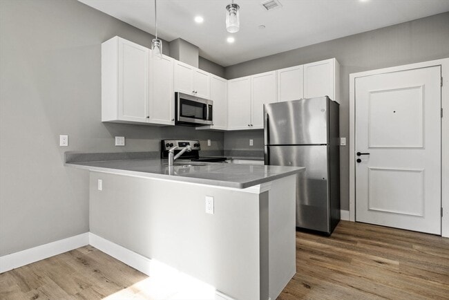 Photo - 3 Burke Ln Unit 202