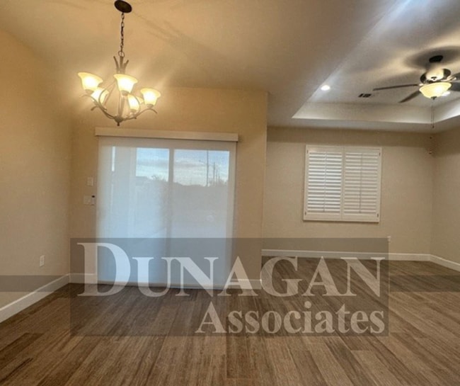 Photo - Beautiful 3 Bedroom, 2 Bath home - Corner Lot!