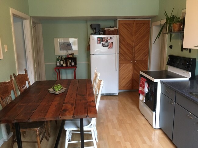 Photo - 2 Devonport St Unité 2 Devonport St.